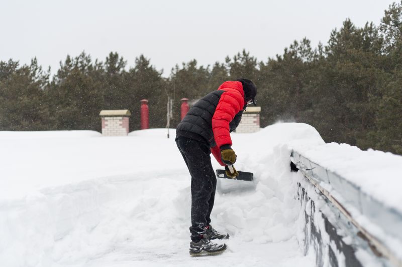 Holiday Roofing Savings